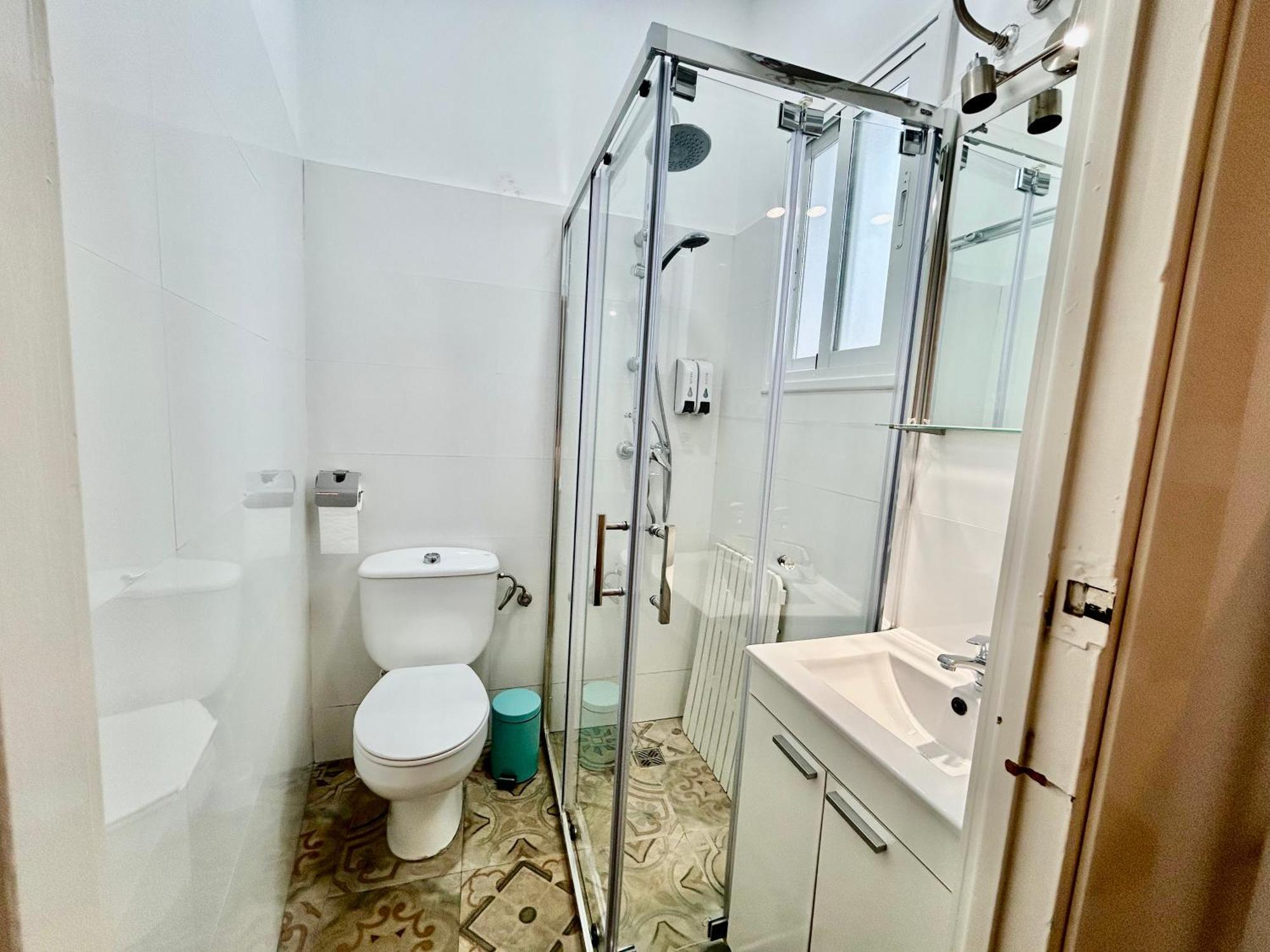 Acogedor Apt 8Pax 4Bdr 2Bth - Cozyhomesevilla1 Exterior foto